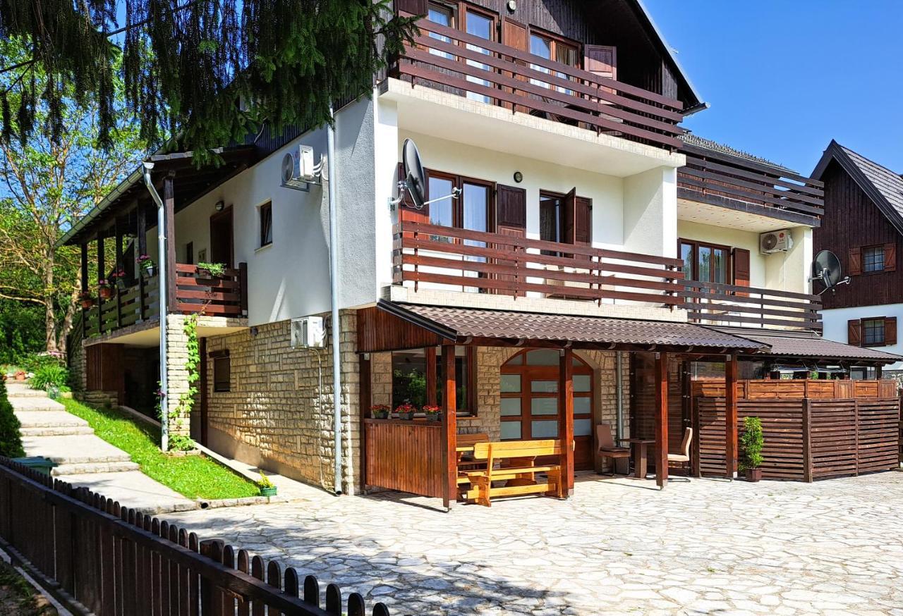 B&B Villa Plitvica 플리트비카 셀로 외부 사진