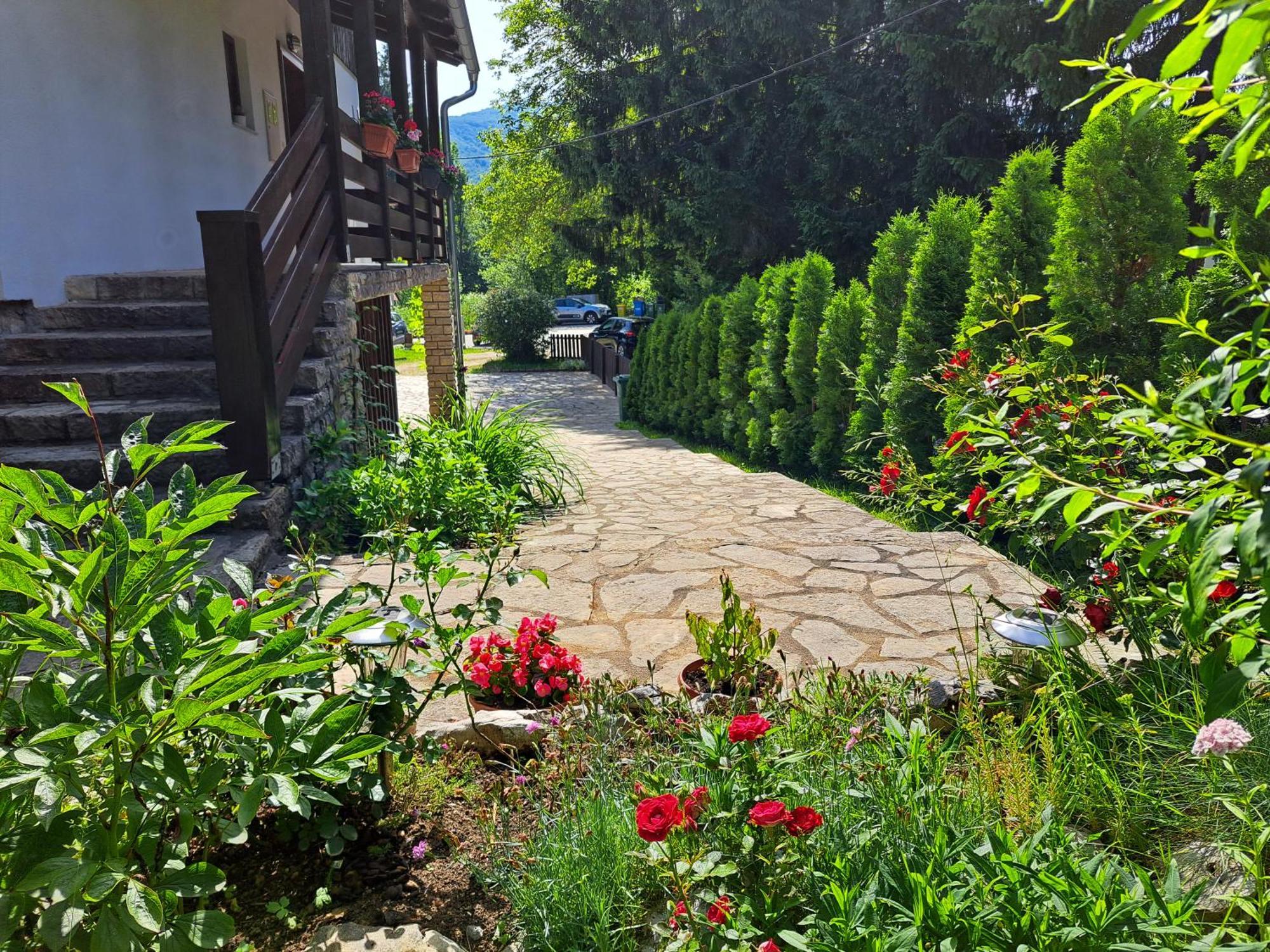 B&B Villa Plitvica 플리트비카 셀로 외부 사진