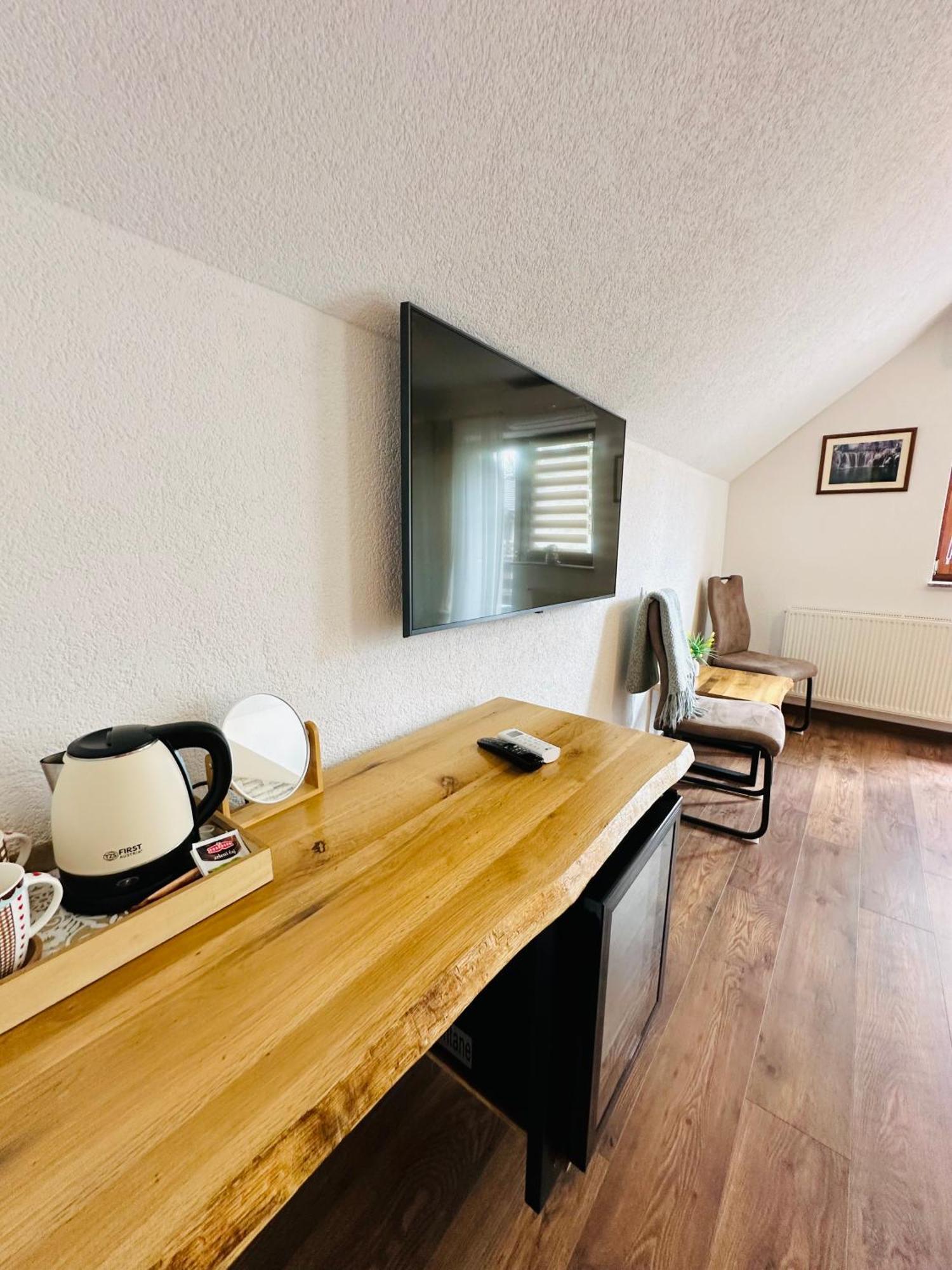 B&B Villa Plitvica 플리트비카 셀로 외부 사진