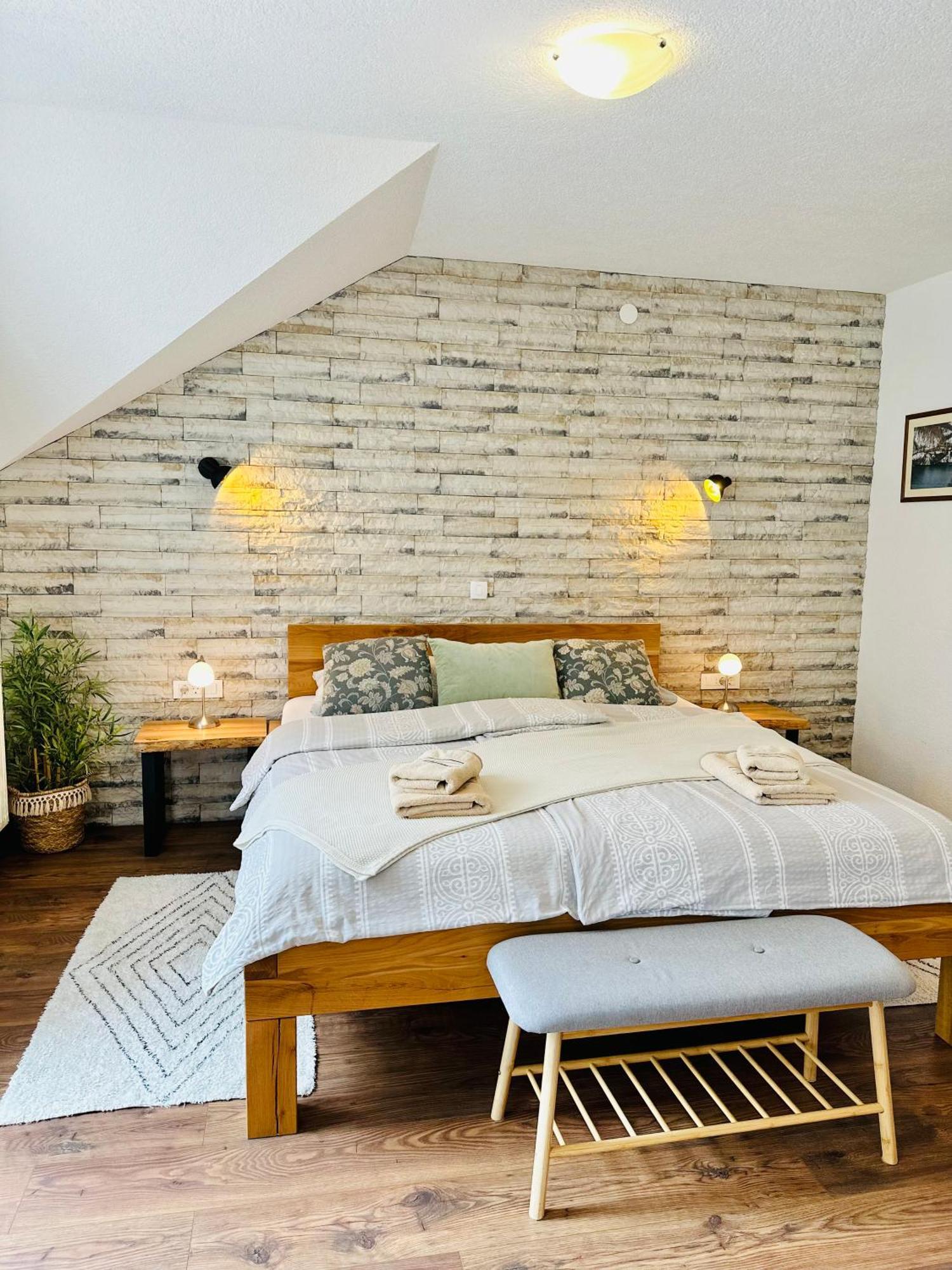 B&B Villa Plitvica 플리트비카 셀로 외부 사진