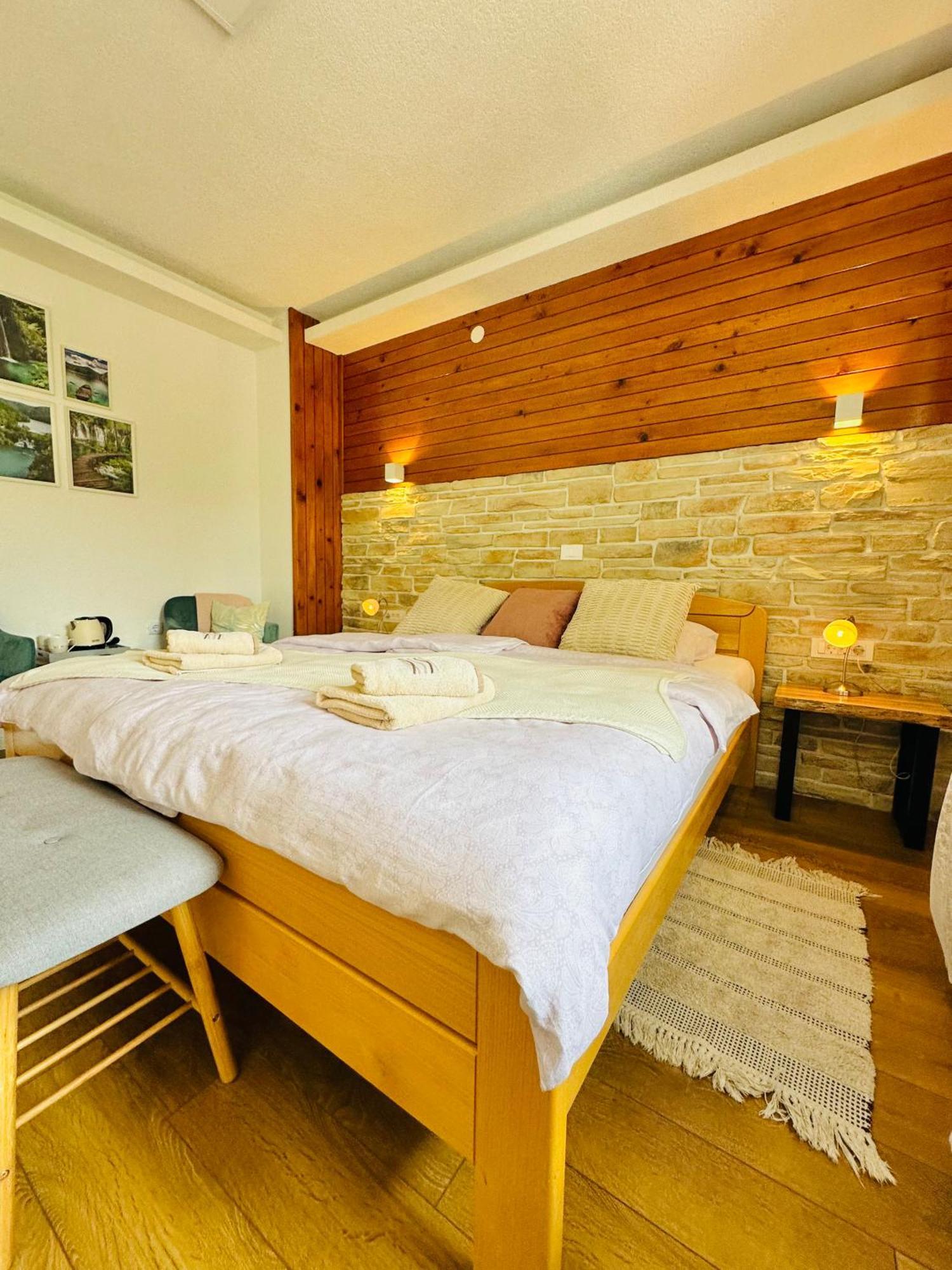 B&B Villa Plitvica 플리트비카 셀로 외부 사진